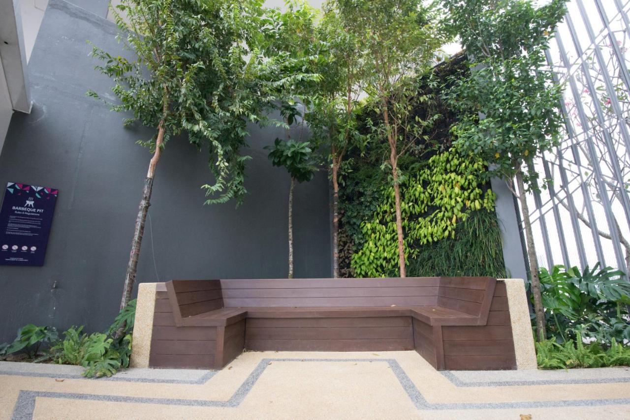 Casa Orient @ Macalister 218 ❈中路218东方之家 3Br 8Pax Apartment จอร์จทาวน์ ภายนอก รูปภาพ
