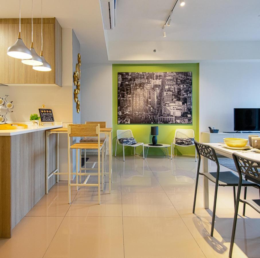 Casa Orient @ Macalister 218 ❈中路218东方之家 3Br 8Pax Apartment จอร์จทาวน์ ภายนอก รูปภาพ